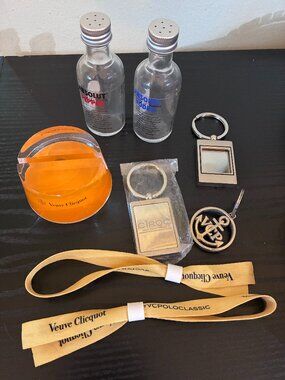 LOT 8 BAR VEUVE CLICQUOT MENU HOLDER CIROQ KEYCHAINS ABSOLUT SALT COLLECTIBLES